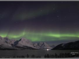 Hotel Photo: Lyngen Apartments