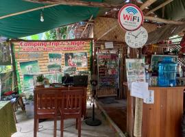 Wassana Camp & Khai jungle experience, hotell sihtkohas Ban Kraison