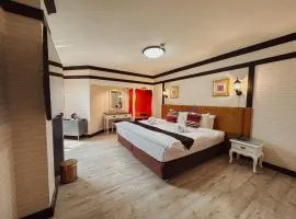 Hotel De Khuvieng