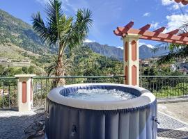 Hotelfotos: Mountain View Villa by Atlantic Holiday