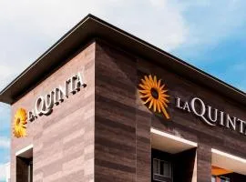 La Quinta Inn & Suites by Wyndham Sulphur Lake Charles