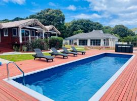 Rarotonga में, होटल Red Hibiscus Villas
