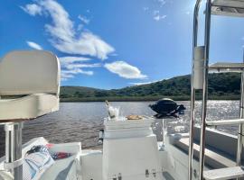 Houseboats - Living The Breede - Valid Skippers License compulsory, hotel en Malgas