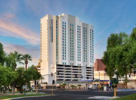 होटल की एक तस्वीर: SpringHill Suites by Marriott Las Vegas Convention Center