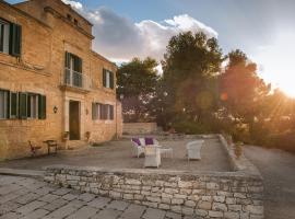 Hotel foto: Modern Villa in Paceco with Private Pool