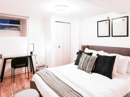 Hotel fotografie: Amazing Location in Old Quebec - 1br Condo