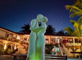 Sunbloom Beachfront Hotel and Restaurant Zambales, hotel in Sinabacan