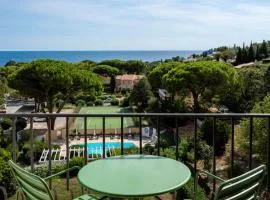 Hôtel du Parc Cavalaire sur Mer, Hotel in Cavalaire-sur-Mer