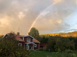 होटल की एक तस्वीर: Gästezimmer in Yggenäs Ekshärad