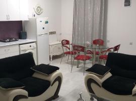 Hotel Photo: AKCURATE Home 105/1