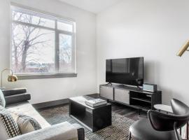 Hotelfotos: New build Sommerville 2BR w Rooftop WD in unit BOS-364
