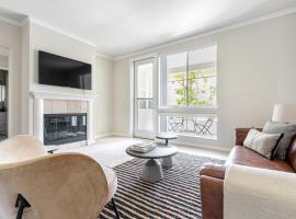 Хотел снимка: San Mateo 1BR w Pool Spa Parking nr Shops SFO-435