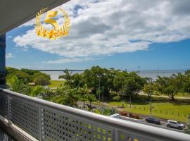 Фотография гостиницы: Cairns Luxury Waterview Apartment