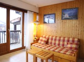 A picture of the hotel: Appartement Auris, 1 pièce, 3 personnes - FR-1-297-74