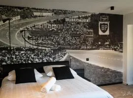 La Reine Hôtel & Restaurant