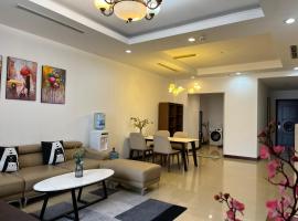 Hotel Photo: Vinhomes Royal City Luxury Apartment 2 Br