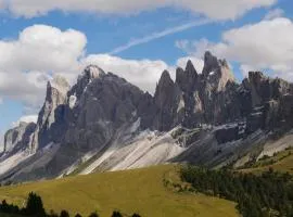 Apartment Hotel Elvis