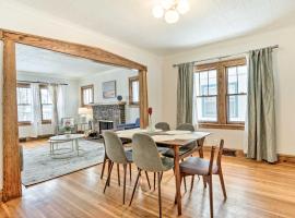 Фотография гостиницы: Minneapolis Vacation Rental Near Lake Harriet