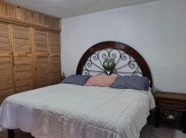 รูปภาพของโรงแรม: Hermosa Casa Silemi en Puerto Vallarta