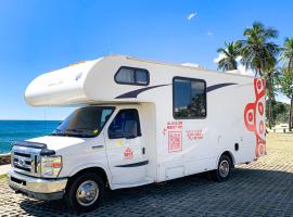 ホテル写真: Travel the Dominican Republic in campervan