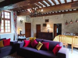 Gambaran Hotel: Appartement Prestige Résidentiel 3 chambres 3 salles de bain au Manoir de Mathan à Crépon 5 mn d'Arromanches et 10 mn de Bayeux
