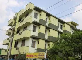 AMMAN LODGE – hotel w mieście Tiruchchirāppalli