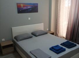 A picture of the hotel: Alimos Apartments