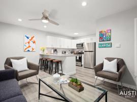 Хотел снимка: Recently Renovated Clarksville Apt for 4 and Parking
