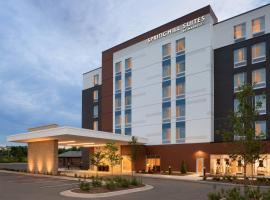 รูปภาพของโรงแรม: SpringHill Suites by Marriott Milwaukee West/Wauwatosa