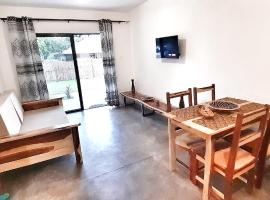 מלון צילום: Savanna Tree Apartments - self catering town center