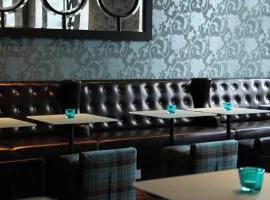 Motel One Edinburgh-Princes, hotel in Edinburgh