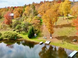 Fotos de Hotel: Stunning Lake Front! Modern+Chic+Cosy pet friendly