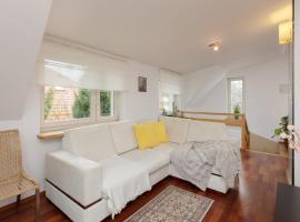 Hotel Photo: Quiet Bemowo House with Garden by Renters