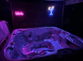 ホテル写真: Romantic room sauna jacuzzi