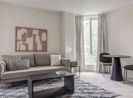 ホテル写真: BackBay Center Lux 2BR 2BA condo