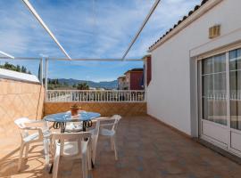 Hotel Foto: Gorgeous Apartment In Puente De Genave With Sauna