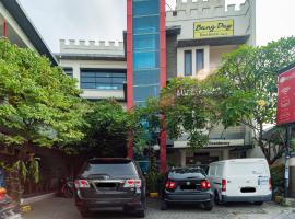 A picture of the hotel: RedDoorz Plus near Universitas Indonesia