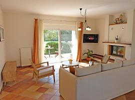 Hotel Photo: Panoramic Sea View Villa 4 Min to Beach