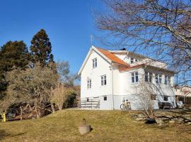 Fotos de Hotel: Beautiful Home In Svanesund With Wifi And 3 Bedrooms