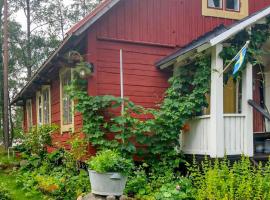 Hotel Photo: Gorgeous Home In Degerfors With Kitchen