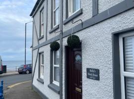 Hollie's Beach House, hotel v destinaci Peel