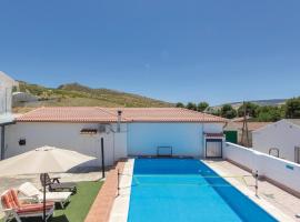 Hotel foto: Stunning Home In Cacn granada With House A Mountain View