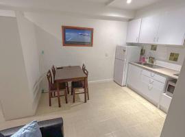 מלון צילום: Heart of Melbourne Studio Apt - 305