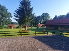 A picture of the hotel: Glamping na podeželju