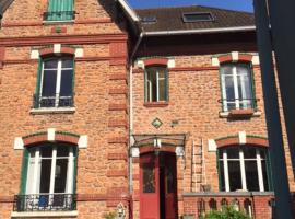 Photo de l’hôtel: Chambres cosy dans une maison meulière de charme