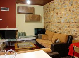 Foto di Hotel: Snow story 1 -Elati, Trikala-2BD