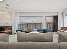 Hotel Photo: Panorama Hudson River view
