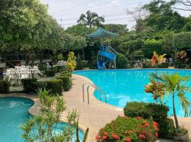 Hotel Pueblito Viejo Campestre - Piscina, Eventos y Restaurante, Hotel in Yopal