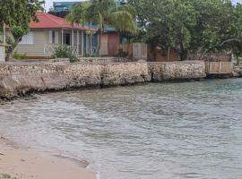 Little Bay Hideaway, hotell sihtkohas Little Bay