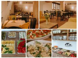 Rajskie Uroczysko Apartamenty Jacuzzi Sauna, hotel in Rajskie Sakowczyk